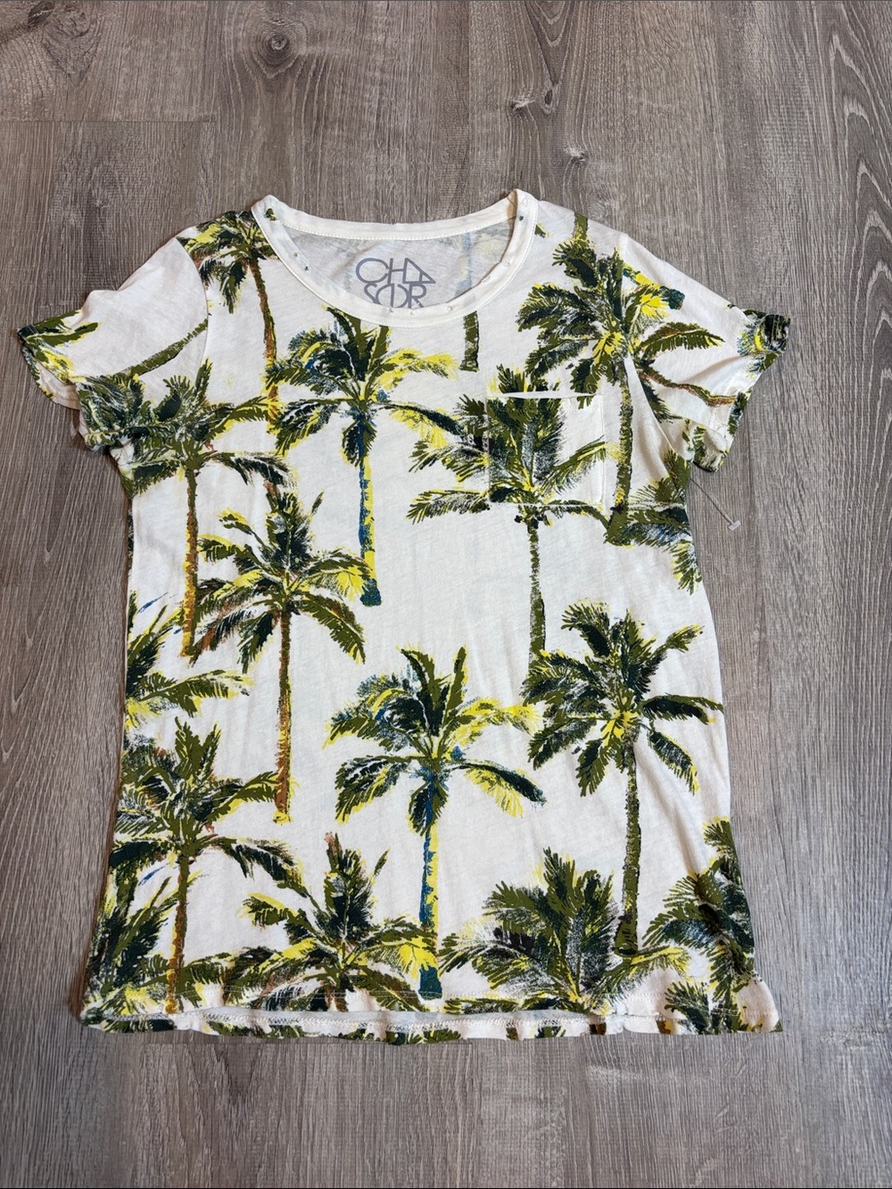 CHASER Palm Tree Print Tee in White and Green